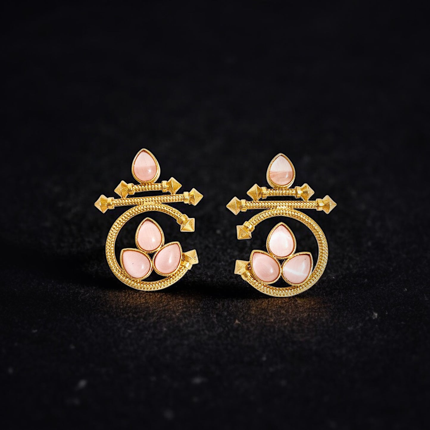 C-Shaped Stud