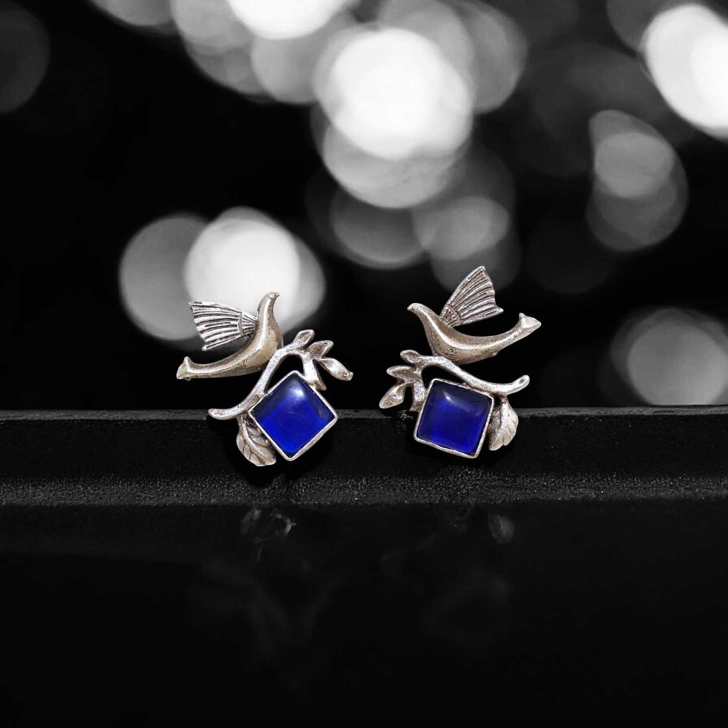 Dove Harmony Studs