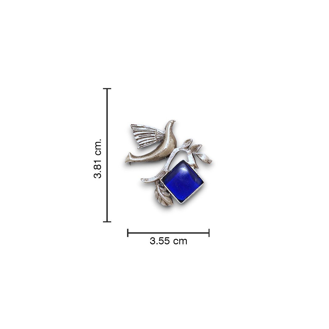 Dove Harmony Studs