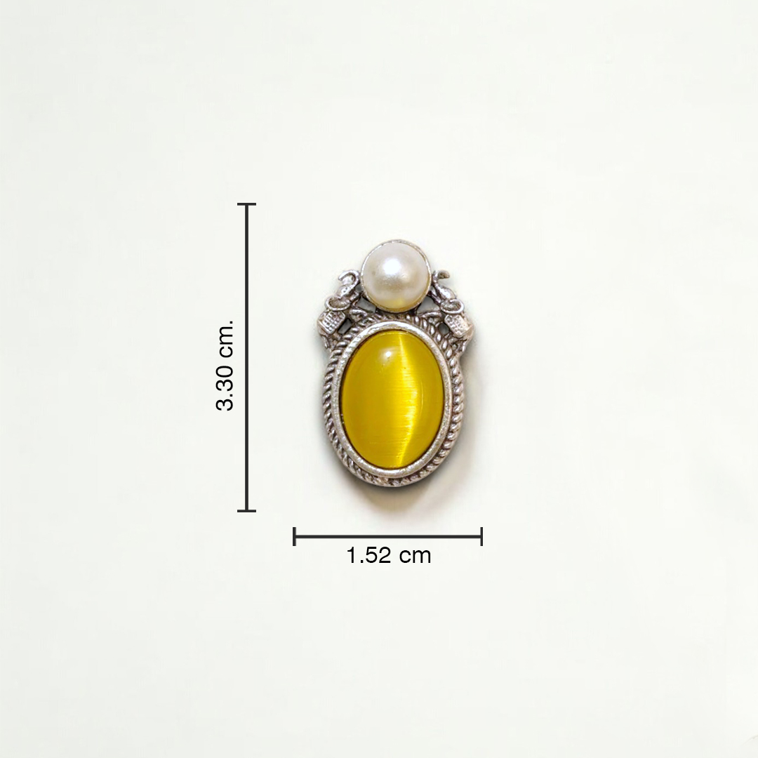 Pearl Heirloom Studs