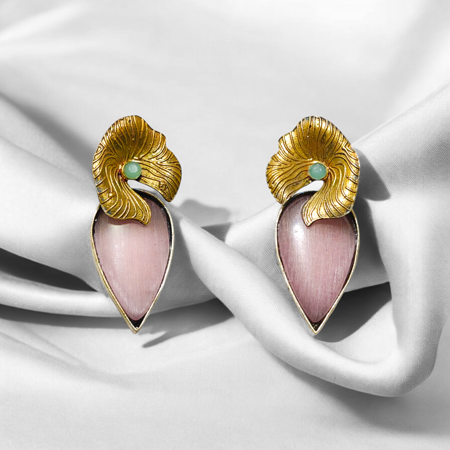Leaf Gold Stud