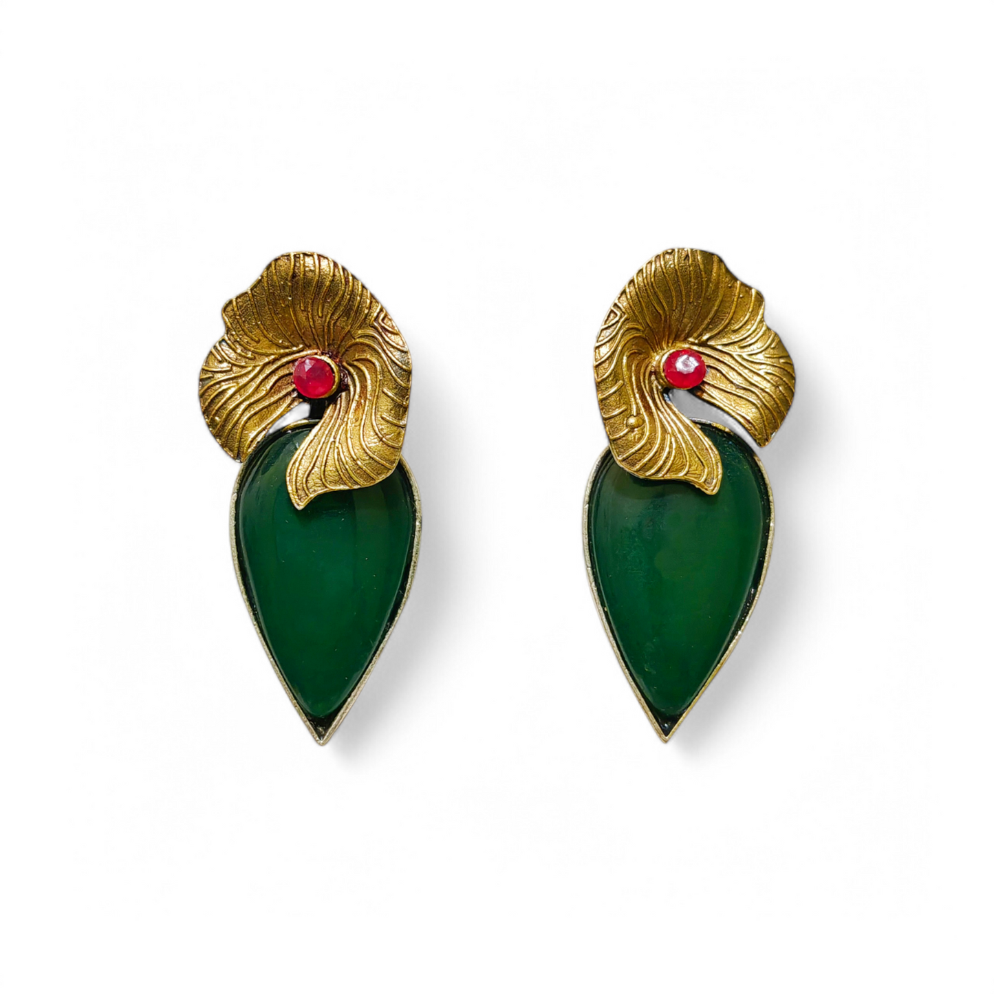 Leaf Gold Stud