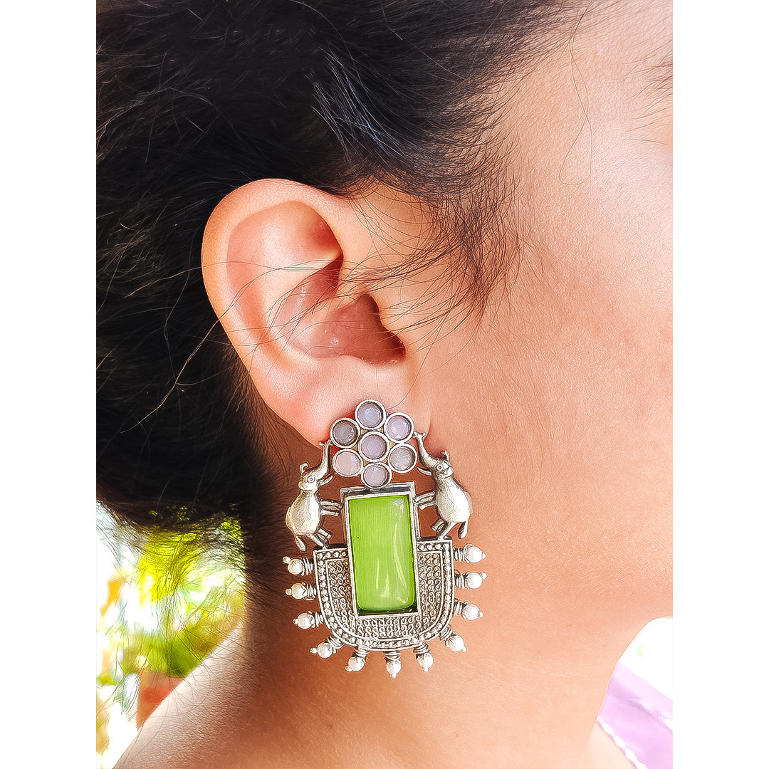 Monalisa Elephant Studs